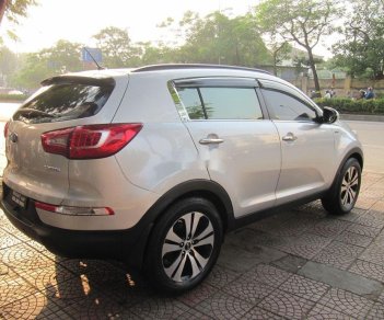 Kia Sportage   AWD  2010 - Bán Kia Sportage AWD năm 2010, màu bạc, xe nhập 