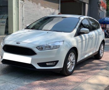 Ford Focus   2019 - Bán xe Ford Focus đời 2019, màu trắng, giá 595tr