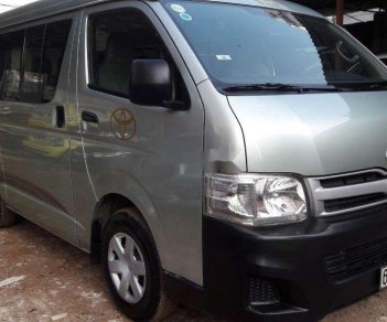 Toyota Hiace   2011 - Bán Toyota Hiace 2011, màu bạc, chính chủ