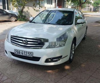 Nissan Teana   2011 - Cần bán gấp Nissan Teana 2011, màu trắng, nhập khẩu nguyên chiếc số tự động, giá 370tr