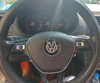 Volkswagen Polo   2014 - Bán Volkswagen Polo đời 2014, màu trắng, xe nhập, 395tr