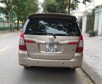 Toyota Innova   2014 - Cần bán Toyota Innova 2014, màu vàng cát, xe gia đình