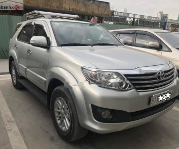 Toyota Fortuner   2013 - Bán xe cũ Toyota Fortuner 2.7V 4x2 AT đời 2013, màu bạc