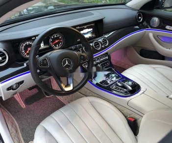 Mercedes-Benz E class 2017 - Bán xe Mercedes E class năm 2017