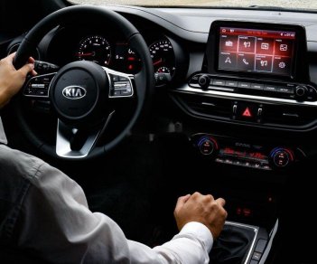 Kia Cerato   2020 - Cần bán Kia Cerato sản xuất năm 2020, màu trắng