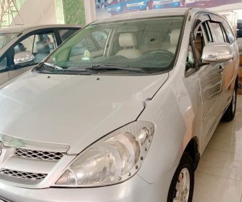 Toyota Innova   2006 - Bán Toyota Innova 2006, màu bạc, số sàn, giá cạnh tranh