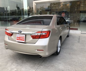 Toyota Camry 2.5Q 2014 - Bán xe Toyota Camry 2.5Q sản xuất năm 2014, màu nâu, số tự động