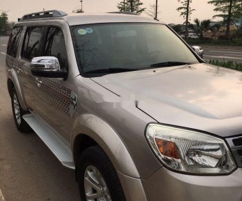 Ford Everest 2014 - Cần bán xe Ford Everest sản xuất 2014 số sàn, giá chỉ 498 triệu