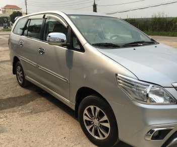 Toyota Innova 2014 - Bán Toyota Innova sản xuất 2014, giá chỉ 385 triệu