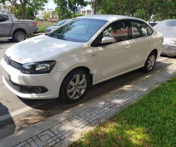 Volkswagen Polo   2014 - Bán Volkswagen Polo đời 2014, màu trắng, xe nhập, 395tr