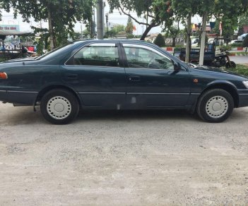 Toyota Camry   1998 - Cần bán lại xe Toyota Camry năm sản xuất 1998 xe gia đình