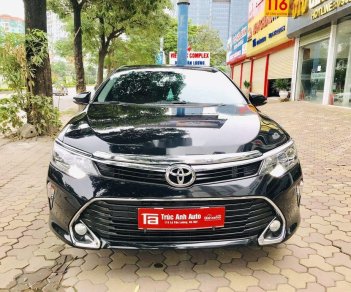 Toyota Camry   2018 - Bán Toyota Camry 2018, màu đen, số tự động