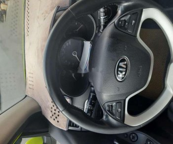 Kia Picanto 2014 - Bán Kia Picanto năm sản xuất 2014, màu vàng, nhập khẩu nguyên chiếc xe gia đình giá cạnh tranh