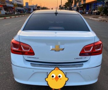 Chevrolet Cruze   2017 - Bán xe Chevrolet Cruze 2017, màu trắng, số sàn