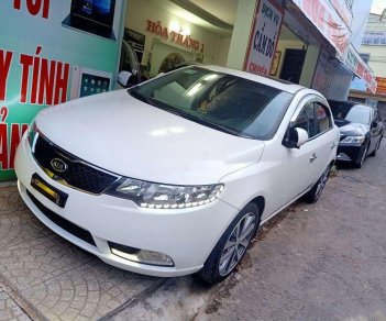 Kia Forte 2013 - Cần bán Kia Forte năm 2013, màu trắng, giá chỉ 565 triệu