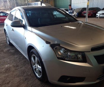 Chevrolet Cruze   2013 - Bán Chevrolet Cruze sản xuất năm 2013, màu bạc, giá tốt