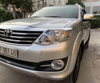 Toyota Fortuner  AT  2015 - Bán Toyota Fortuner AT đời 2015, màu bạc, giá tốt