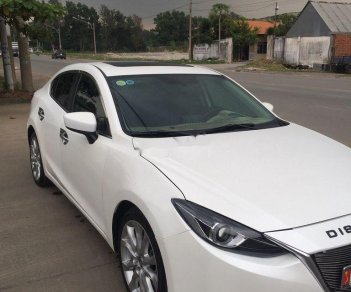 Mazda 3 2015 - Bán Mazda 3 2.0AT năm 2015, màu trắng, xe nhập còn mới