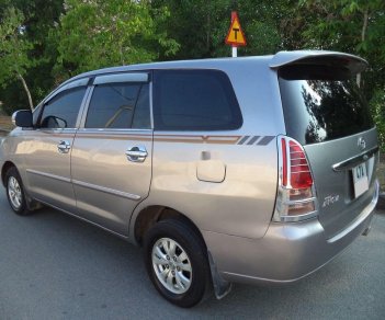 Toyota Innova   2008 - Cần bán lại xe Toyota Innova 2008, giá chỉ 208 triệu