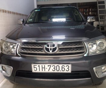 Toyota Fortuner   2009 - Cần bán xe Toyota Fortuner đời 2009, màu xám số tự động, giá tốt