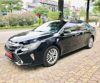 Toyota Camry   2018 - Bán Toyota Camry 2018, màu đen, số tự động