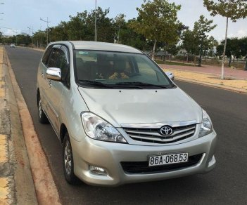 Toyota Innova 2008 - Cần bán Toyota Innova đời 2008, màu bạc, 280 triệu