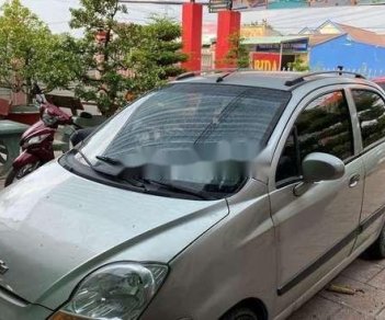 Chevrolet Spark   2011 - Bán Chevrolet Spark năm 2011, màu bạc, xe nhập