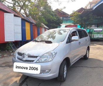 Toyota Innova   2006 - Cần bán lại xe Toyota Innova 2006, màu bạc