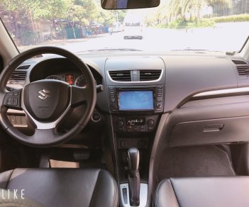 Suzuki Swift 2015 - Bán xe Suzuki Swift đời 2015, màu trắng, 395tr