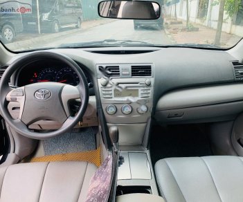 Toyota Camry 2.5LE 2011 - Bán Toyota Camry 2.5LE 2011, màu đen, xe nhập 