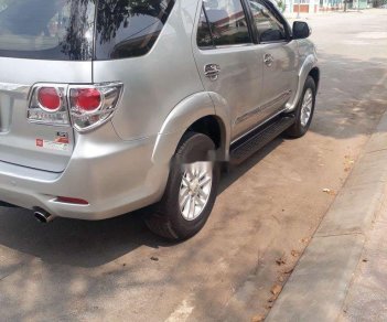 Toyota Fortuner 2014 - Bán Toyota Fortuner năm sản xuất 2014, nhập khẩu nguyên chiếc, 685 triệu