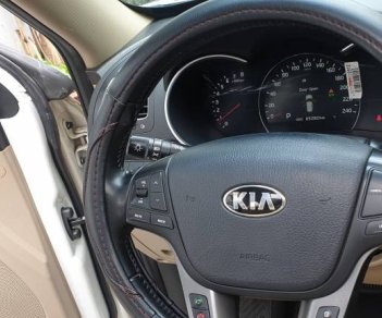 Kia Sorento 2016 - Cần bán gấp Kia Sorento GATH 2.4 AT sản xuất 2016, màu trắng còn mới