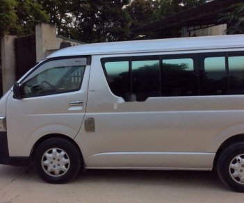 Toyota Hiace      2005 - Bán Toyota Hiace đời 2005, màu bạc, nhập khẩu còn mới, giá 205tr