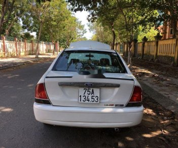 Ford Laser   2000 - Bán Ford Laser đời 2000, màu trắng xe gia đình, 100tr