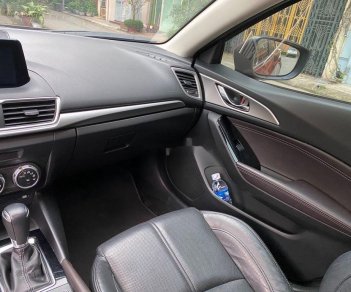 Mazda 3   2018 - Cần bán lại xe Mazda 3 2018, màu đỏ