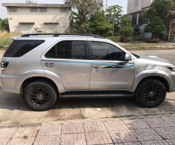 Toyota Fortuner  G   2016 - Bán Toyota Fortuner G năm sản xuất 2016, màu bạc, nhập khẩu nguyên chiếc số sàn