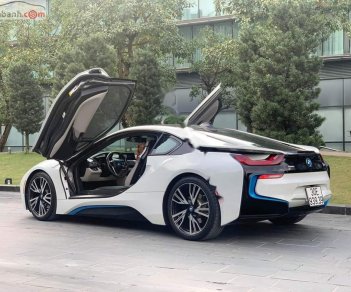 BMW i8 2014 - Bán BMW i8 2014, màu trắng, nhập khẩu 