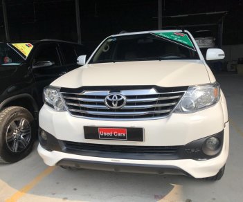 Toyota Fortuner 2016 - Cần bán Toyota Fortuner năm sản xuất 2016, màu trắng, giá tốt