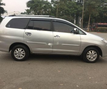 Toyota Innova 2010 - Cần bán Toyota Innova sản xuất năm 2010