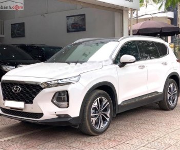 Hyundai Santa Fe   2019 - Cần bán xe Hyundai Santa Fe 2.4 Premium 2019, màu trắng như mới