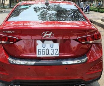 Hyundai Accent   2018 - Bán Hyundai Accent năm sản xuất 2018, màu đỏ, xe mới 98%