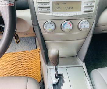 Toyota Camry 2.5LE 2011 - Bán Toyota Camry 2.5LE 2011, màu đen, xe nhập 