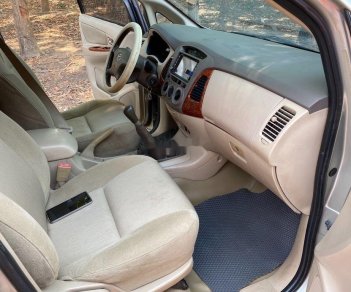 Toyota Innova 2008 - Bán Toyota Innova năm 2008, 305 triệu