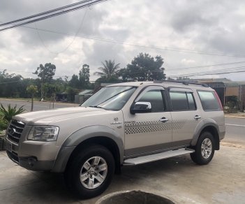 Ford Everest 2008 - Ford Everest 7 chỗ máy dầu đời 2008 from mới