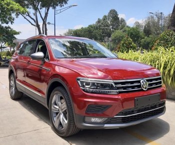 Volkswagen Tiguan 2020 - Bán Volkswagen Tiguan đời 2020, màu đỏ, nhập khẩu