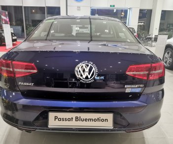 Volkswagen Passat 2020 - Bán ô tô Volkswagen Passat 2020