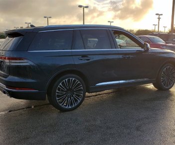 Lincoln Aviator 2020 - Lincoln Aviator Black Laber 2020, màu xanh nội thất da bò, giá cực tốt