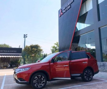 Mitsubishi Outlander AT 2020 - Giao xe ngay - khuyến mãi lớn - khuyến mãi lên đến 80 triệu