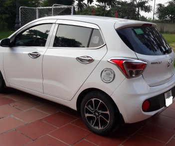 Hyundai Grand i10 2017 - Cần bán xe Hyundai Grand i10 đời 2017, màu trắng, 290tr