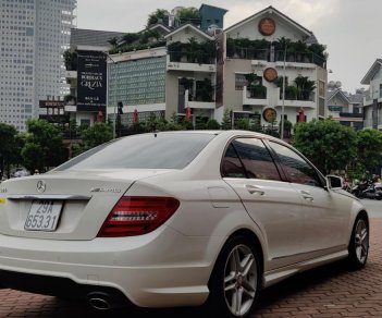 Mercedes-Benz C300 2012 - Bán xe Mercedes C300 AMG 2012, màu trắng, giá 610tr